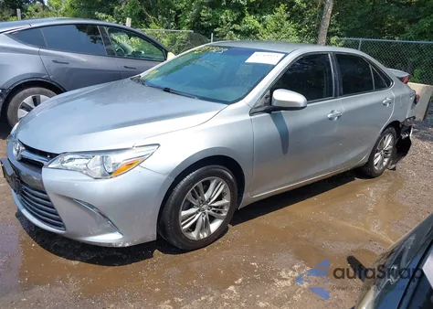 2017 Toyota Camry Se z USA, uszkodzony, nr VIN 4T1BF1FK1HU312981